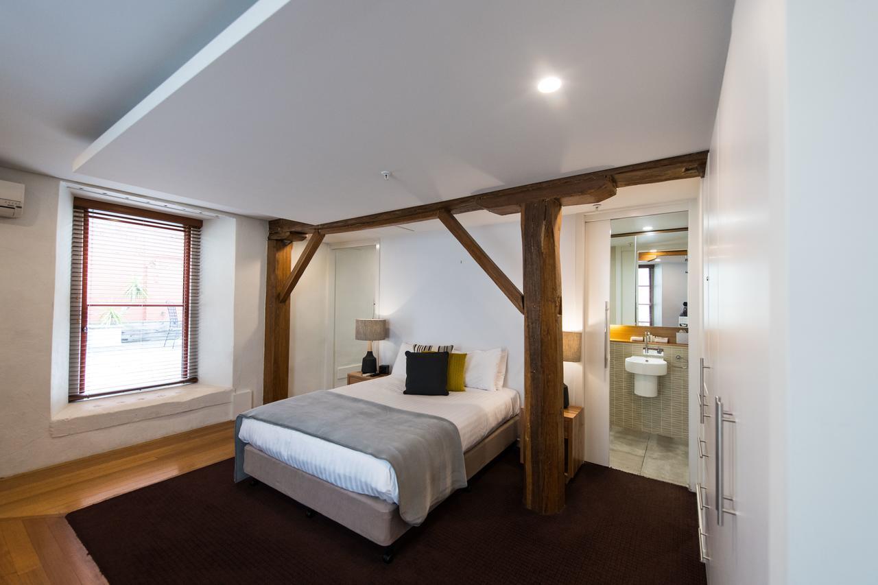 הובארט Sullivans Cove Apartments מראה חיצוני תמונה A bedroom at the hotel